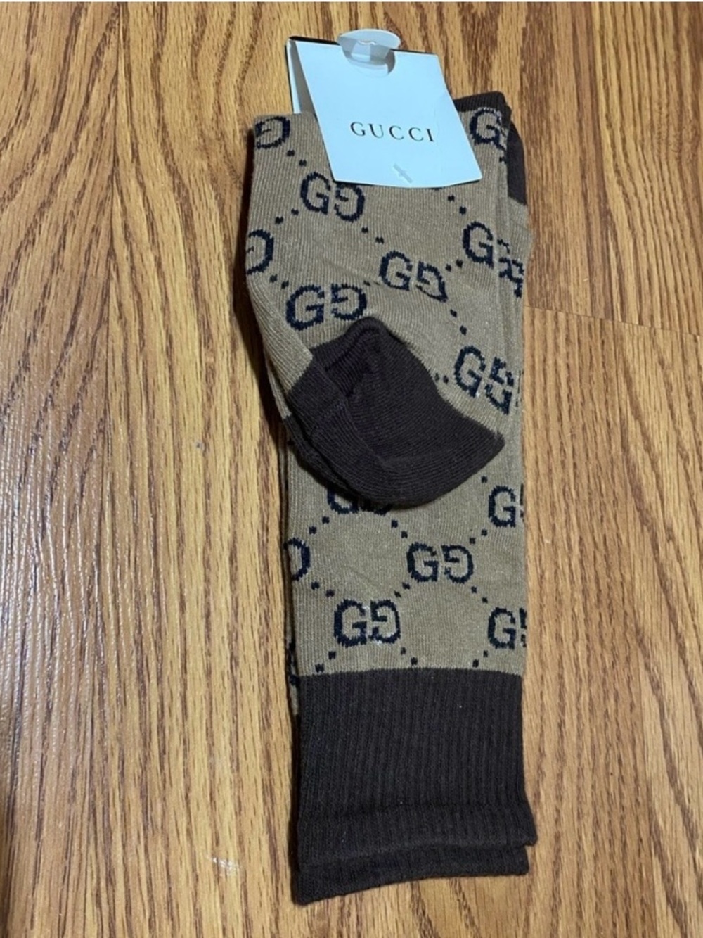 Luxury Tan & Brown Gucci Knee High Socks - Picture 3 of 3